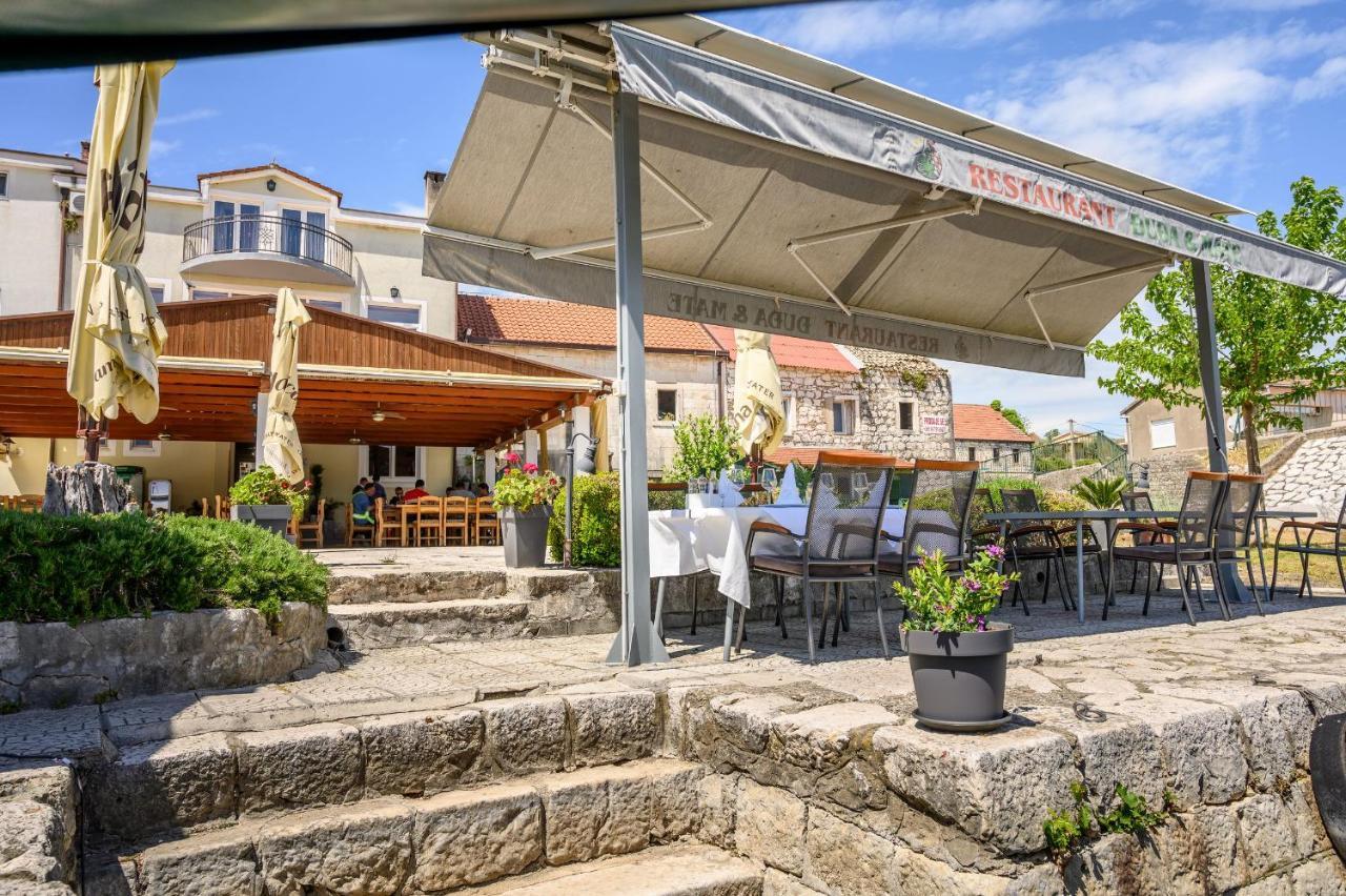 Djudja I Mate Bed & Breakfast Vid Exterior foto